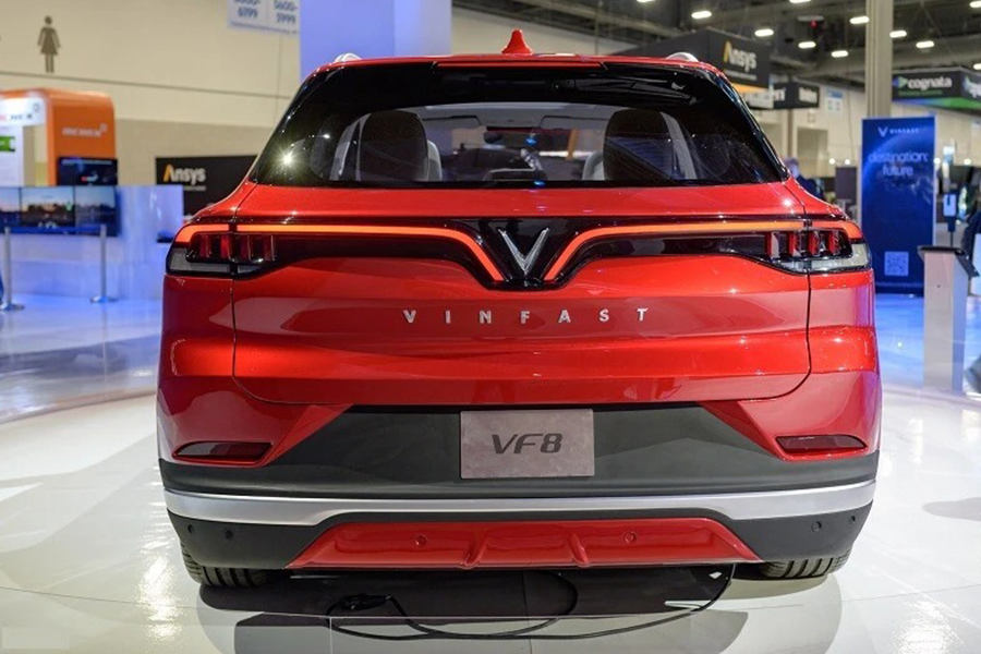 VinFast VF8 Eco